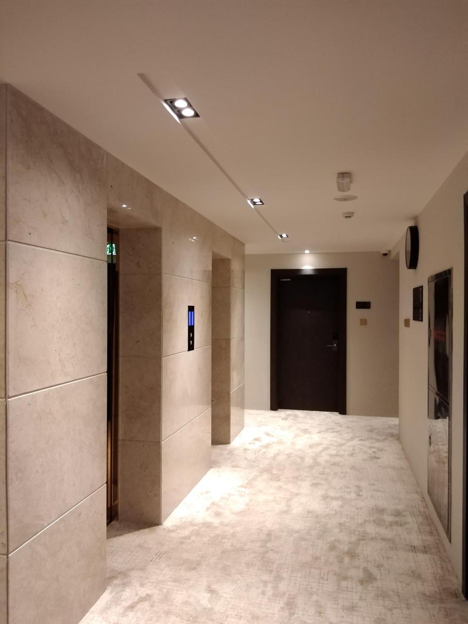 Nebula Hotel ドゥクム エクステリア 写真