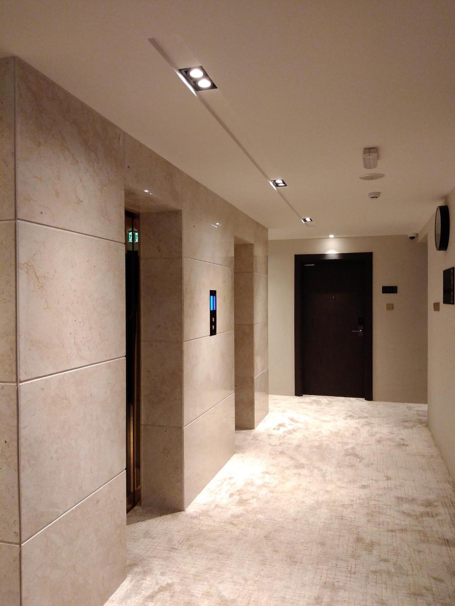 Nebula Hotel ドゥクム エクステリア 写真